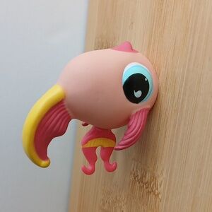 Littlest Pet Shop Angel Fish #643